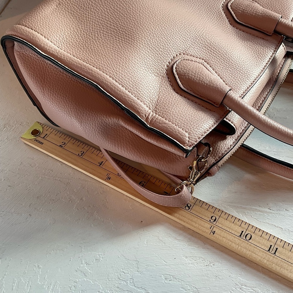 Aldo Bag Blush Pink Faux Leather PU Handbag / Shoulder Multi Pocket Purse - Picture 6 of 9